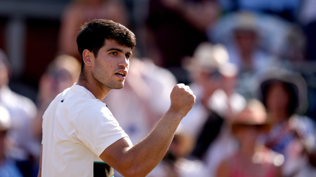 El elogio definitivo de Toni Nadal a Carlos Alcaraz tras su Roland Garros: «Puede conseguirlo todo»