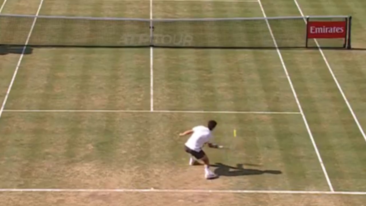 ¡Lo que le faltaba a Alcaraz! El genial golpe que se inventó Carlitos en Queen’s