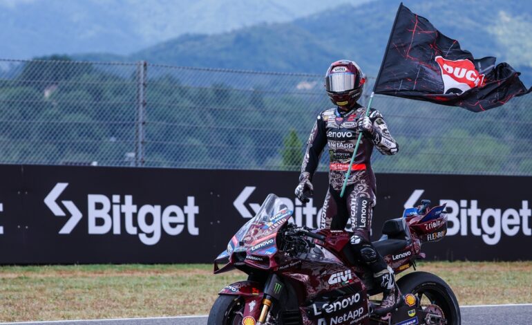 El gran jefe de Ducati, harto de los fans que pitan a Marc Márquez: «Deportivamente…»