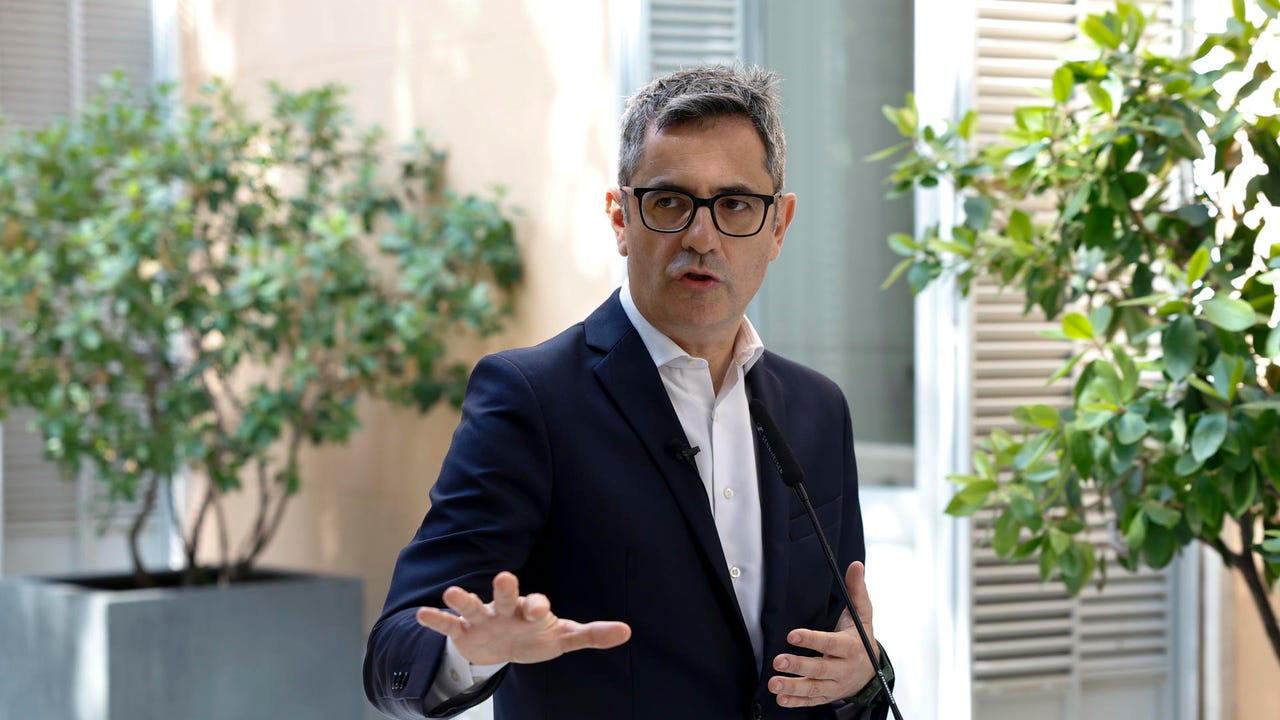 El juez Peinado pide al Supremo imputar a Bolaños por la contratación de la secretaria de Begoña Gómez