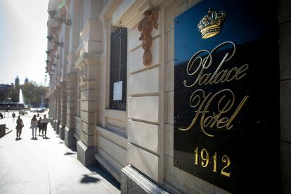 Palace Hotel Fachade Plate, inaugurado en 1912 en Madrid.