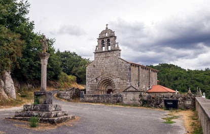 Iglesia románica de San Pedro en Bembibre.