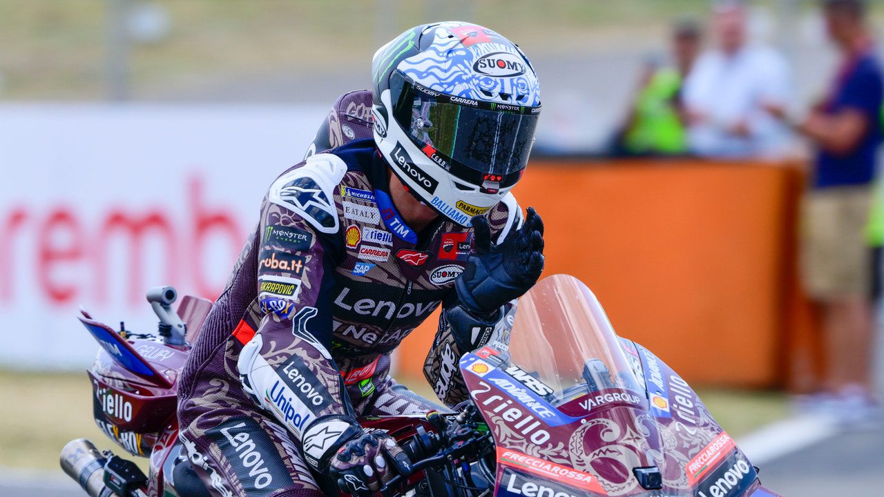 La reflexión de Bagnaia sobre el trabajo que está haciendo Ducati: «Yo solo no puedo…»