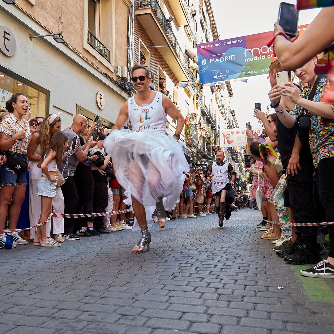 Carrera de tacones en Pelayo Street, Chueca, Madrid, Lgtbi Pride Festival