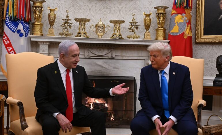 Trump avisa de que cortará la ayuda a Israel si los jueces no archivan los casos de corrupción contra Netanyahu