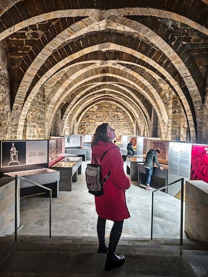 Interior del Museo Navarra en Pamplona. 