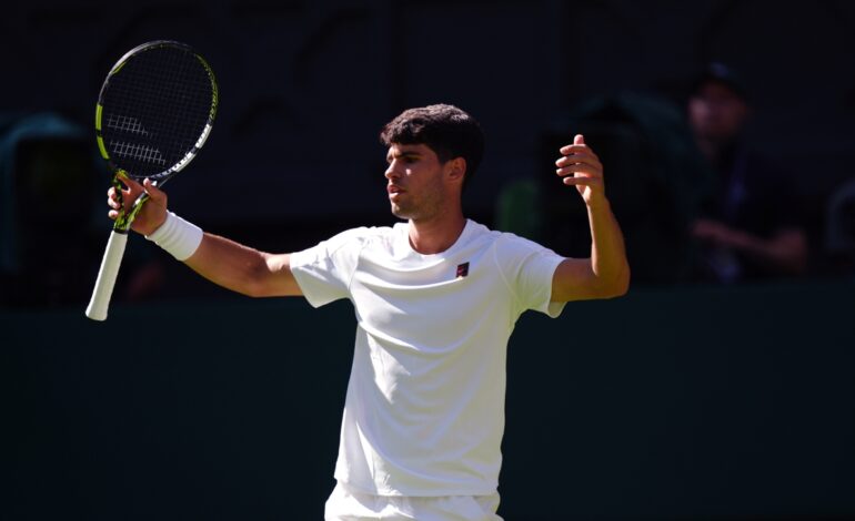 Los cinco sets que advierten a Carlos Alcaraz en Wimbledon: «¡Es una vergüenza!»