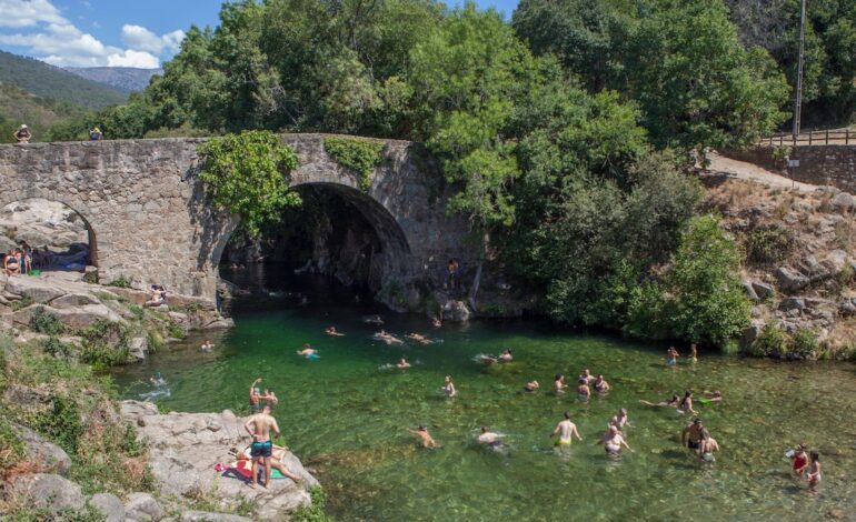 pozas y piscinas naturales para darse un buen chapuzón