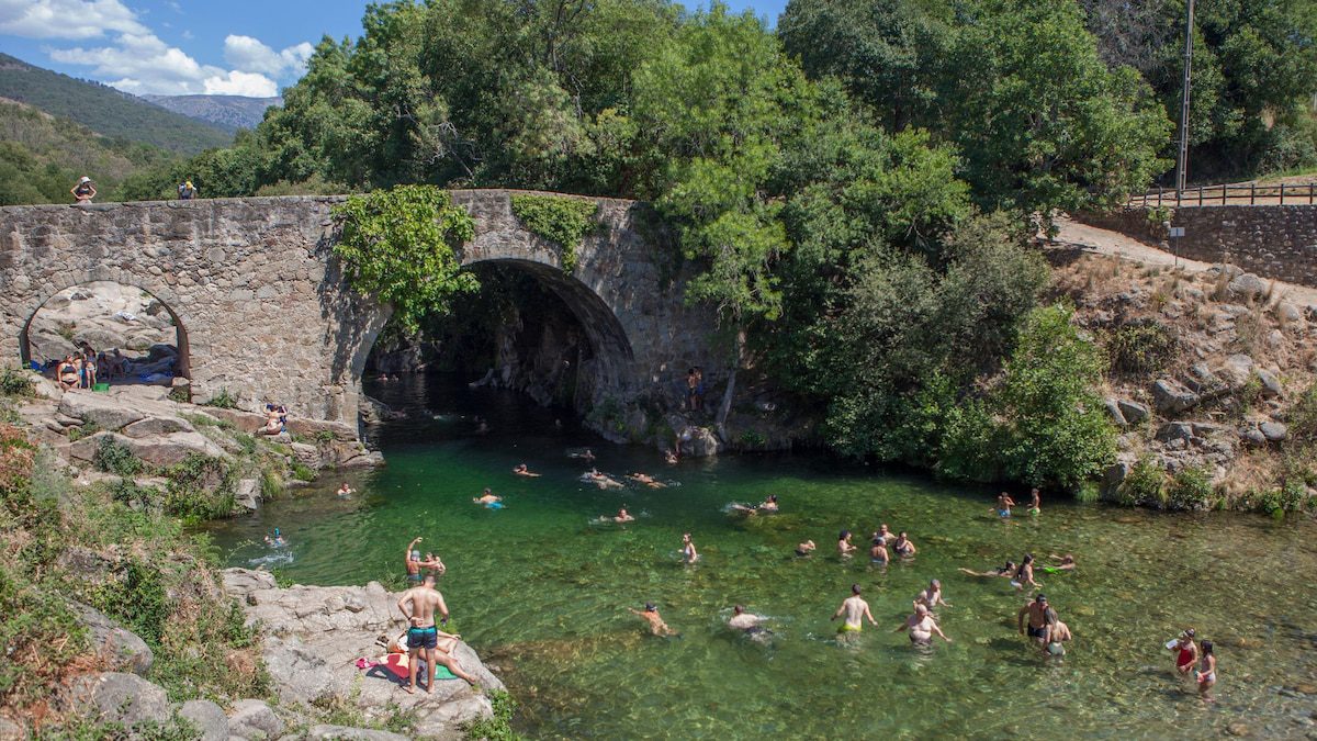 pozas y piscinas naturales para darse un buen chapuzón