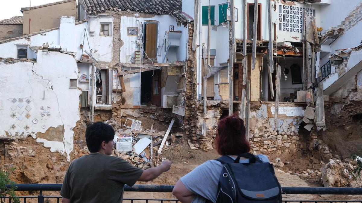 El Ministerio de Vivienda ultima la compra al fondo Blackstone de un lote pisos para los afectados por la DANA