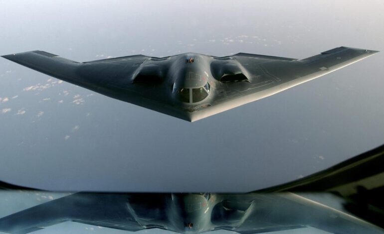 Uno de los pilotos de los B-2 estadounidenses era una mujer