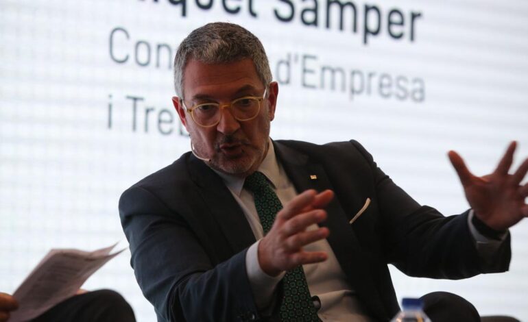 Miquel Sàmper defiende la «compatibilidad» de defender la paz e invertir en defensa