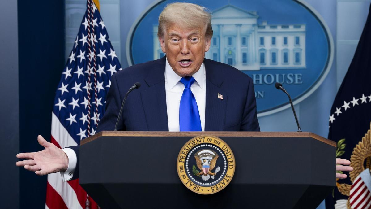 El Senado de EEUU aprueba abrir el debate del presupuesto de Trump para recortar 4.000 millones de dólares en impuestos