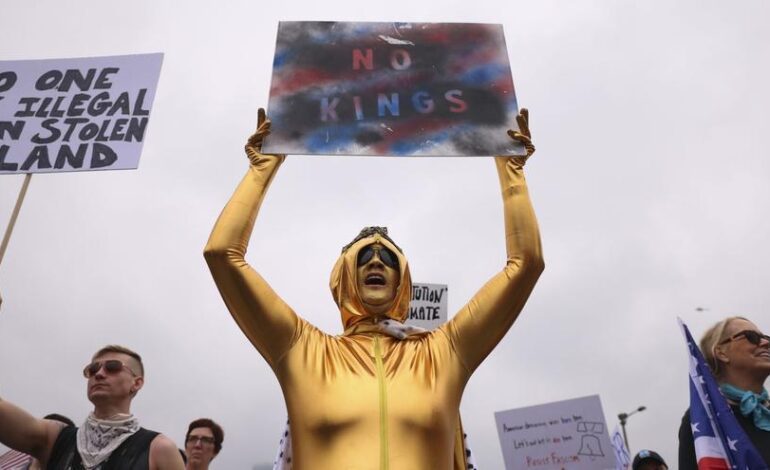 Las protestas contra Trump en varias ciudades de EUUU por las redadas indiscriminadas contra inmigrantes, en imágenes