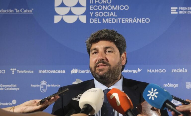 CORRUPCIÓN SÁNCHEZ | López-Miras: «¿Qué medidas anticorrupción de Sánchez? La reestructuración de Gobierno se la ha hecho la UCO»