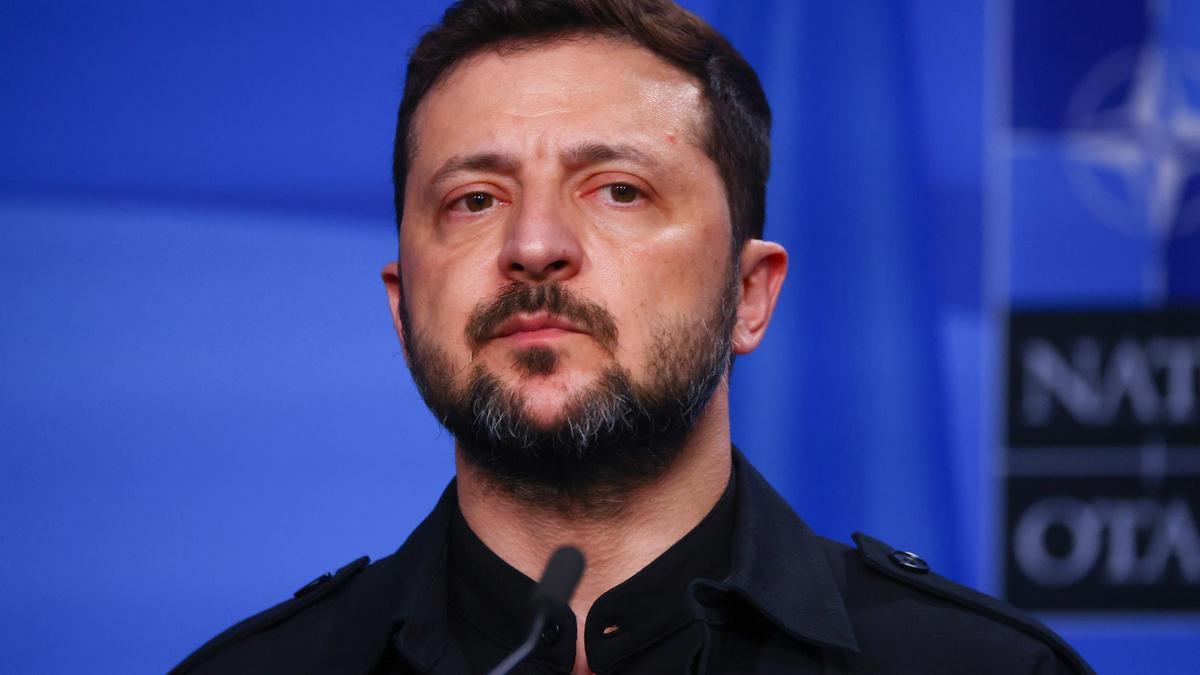 Zelenski firma un decreto para que Ucrania salga de la convención contra minas antipersona