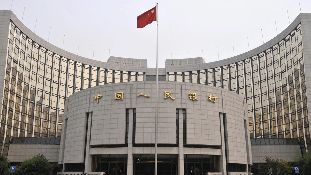 China anuncia un centro de operaciones internacional para el yuan digital en Shanghái para mitigar el protagonismo del dólar