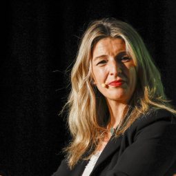 Yolanda Díaz Inditex Style