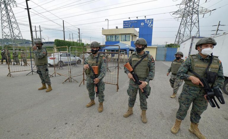 Un peligroso narco protagoniza una fuga de película de la principal cárcel de Ecuador disfrazado de militar