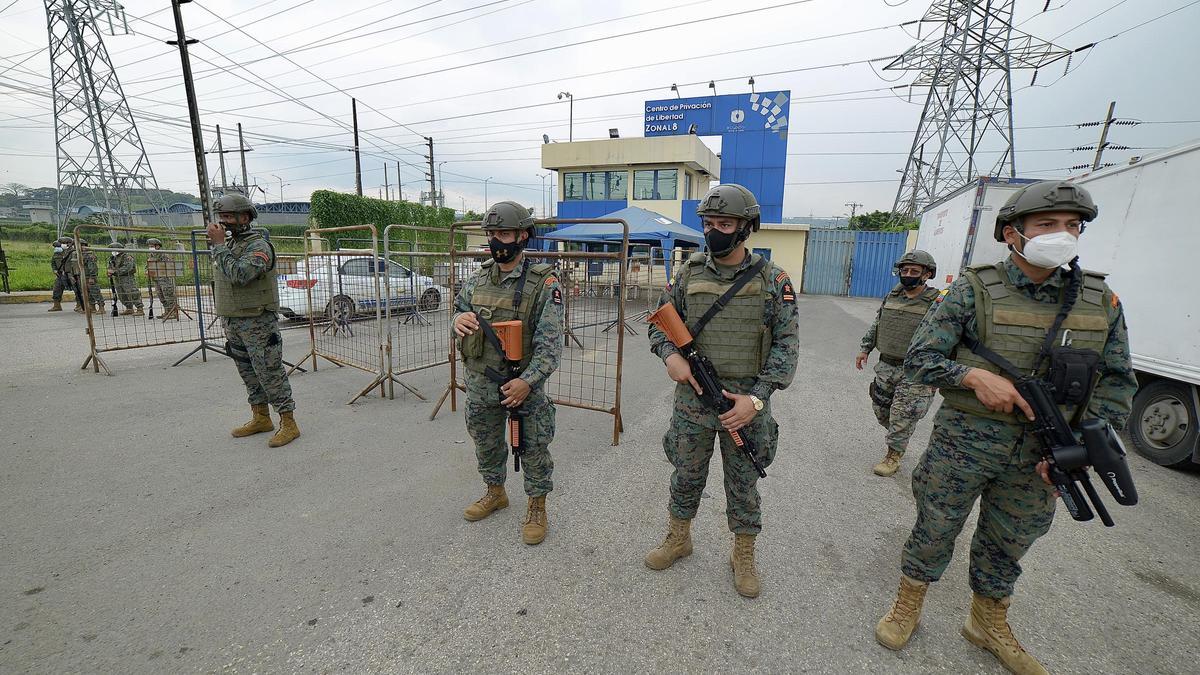 Un peligroso narco protagoniza una fuga de película de la principal cárcel de Ecuador disfrazado de militar