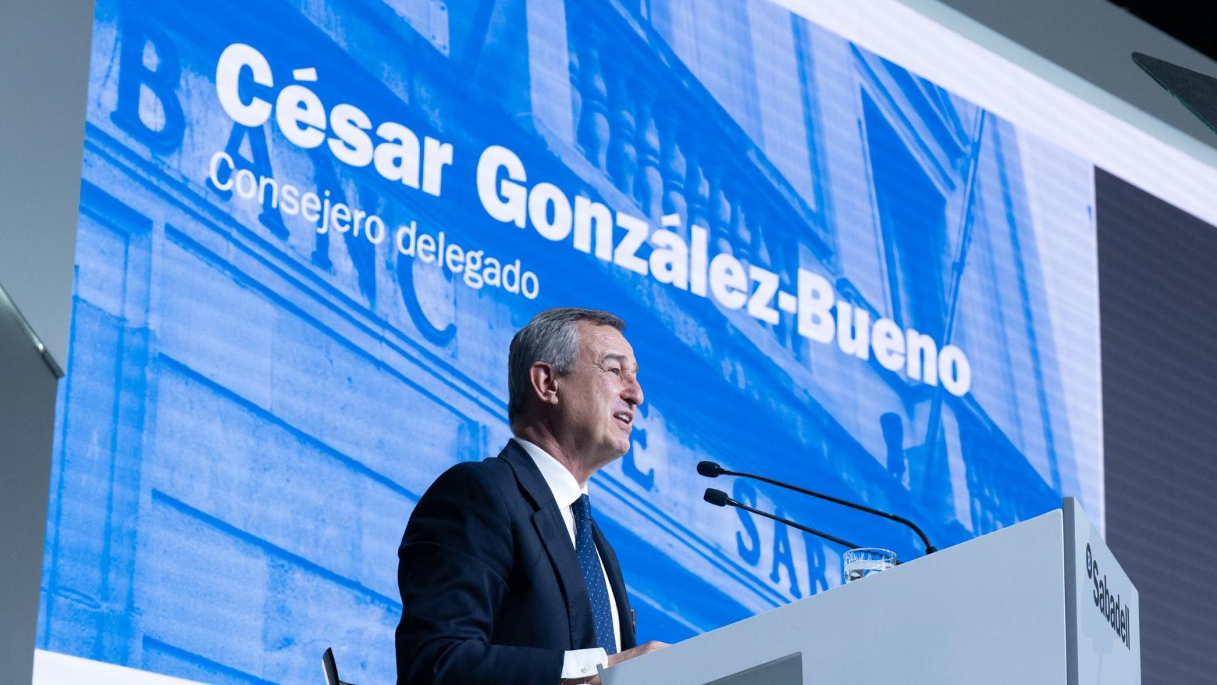 La CNMC concluye en su informe sobre la opa de BBVA que el Sabadell «no es insustituible» para las pymes
