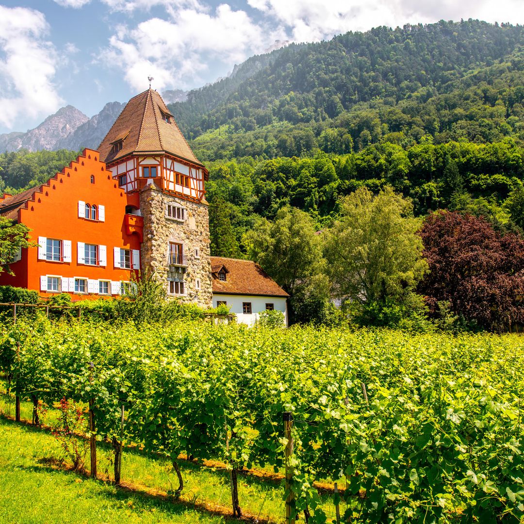 Casa roja en liechtenstein