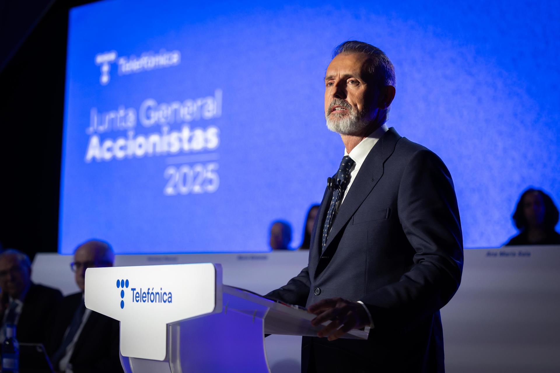 Los bajistas dan un respiro a Telefónica ante la revalorización de la acción por el efecto Marc Murtra