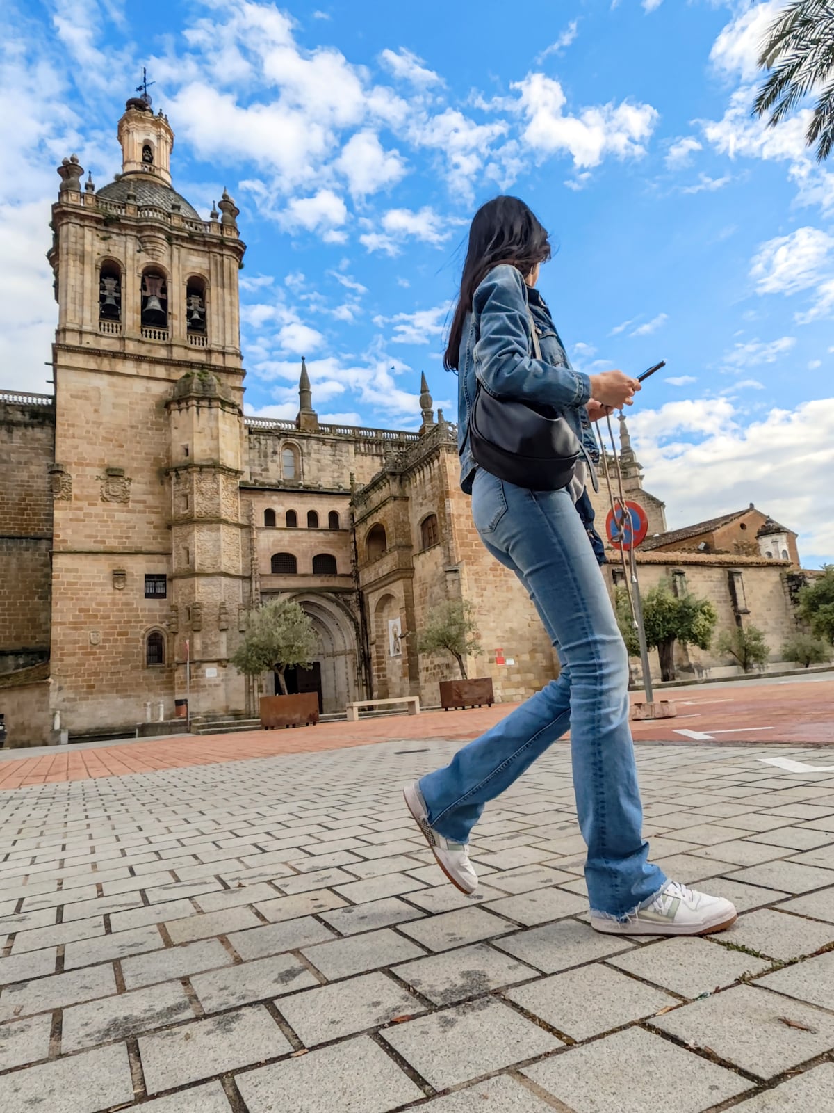 Qué hacer 24 horas en Coria: la ciudad del bufón Calabacillas, el mantel sagrado y Rafael Sánchez Ferlosio | Escapadas por España | El Viajero
