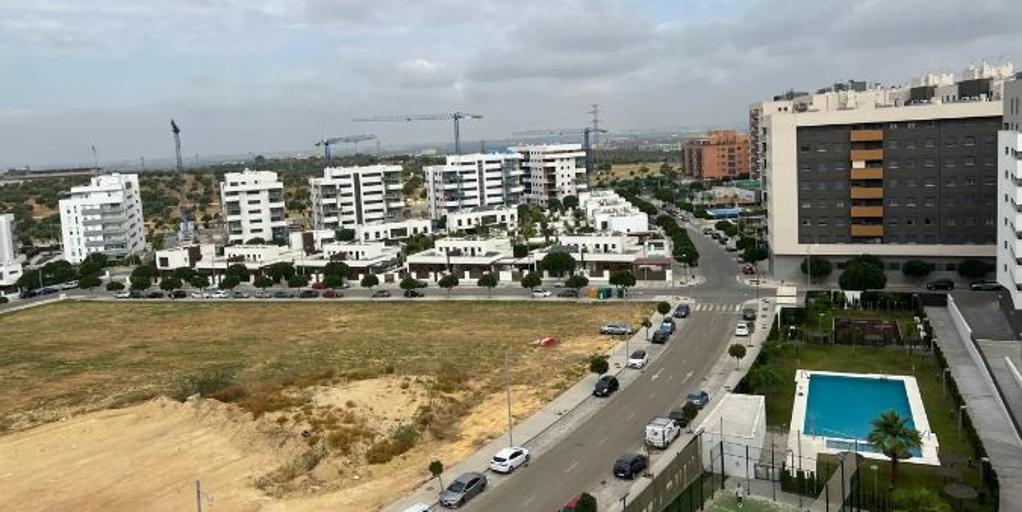 Bruselas expedienta a España por gravar las viviendas de los extranjeros no residentes