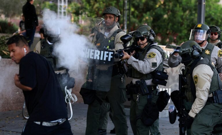 Los Ángeles sigue bajo el gobierno del caos y el miedo a Trump tras más de una semana de protestas