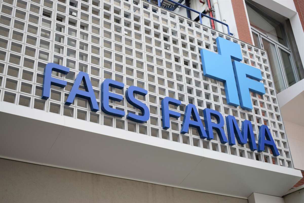 Faes Farma adquiere el 100% de la farmacéutica italiana SIFI, valorada en 270 millones