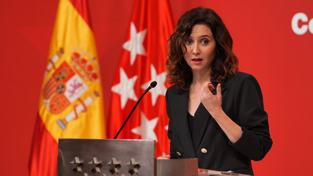 ¿Traición interna a Díaz Ayuso?