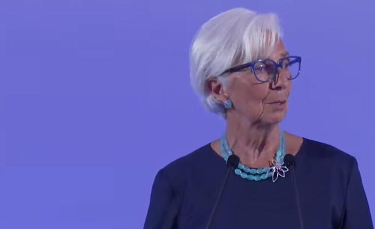 Lagarde defiende el objetivo de inflación del 2% para Europa, pero de manera más flexible que en el pasado