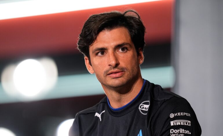 La opinión de Carlos Sainz sobre la tormenta entre Ferrari y Hamilton