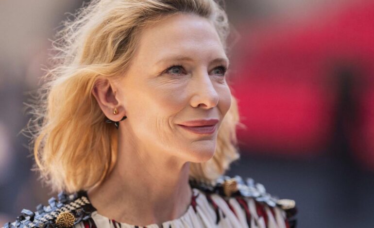 Esta es la esencia japonesa que usa Cate Blanchett desde hace más de 20 años: «Me enciende luz en la piel, la ilumina»