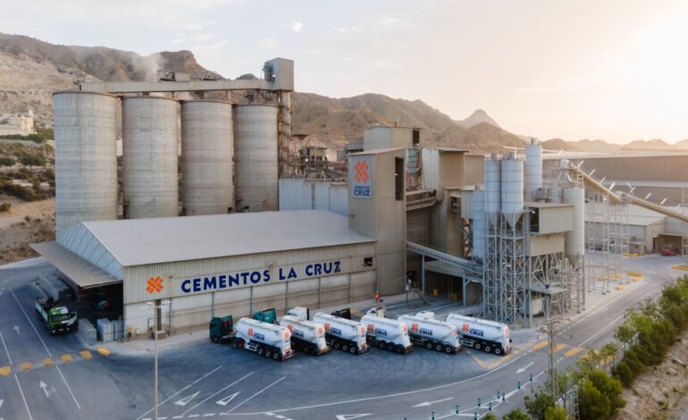 Cementos La Cruz invertirá 100 millones de euros en los próximos cinco años