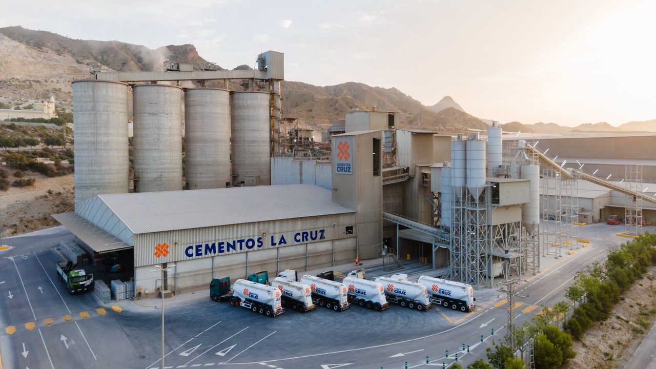 Cementos La Cruz invertirá 100 millones de euros en los próximos cinco años