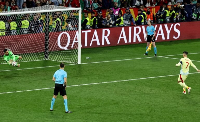 España cae en los penaltis ante Portugal y pierde la primera final de la ‘era De La Fuente’