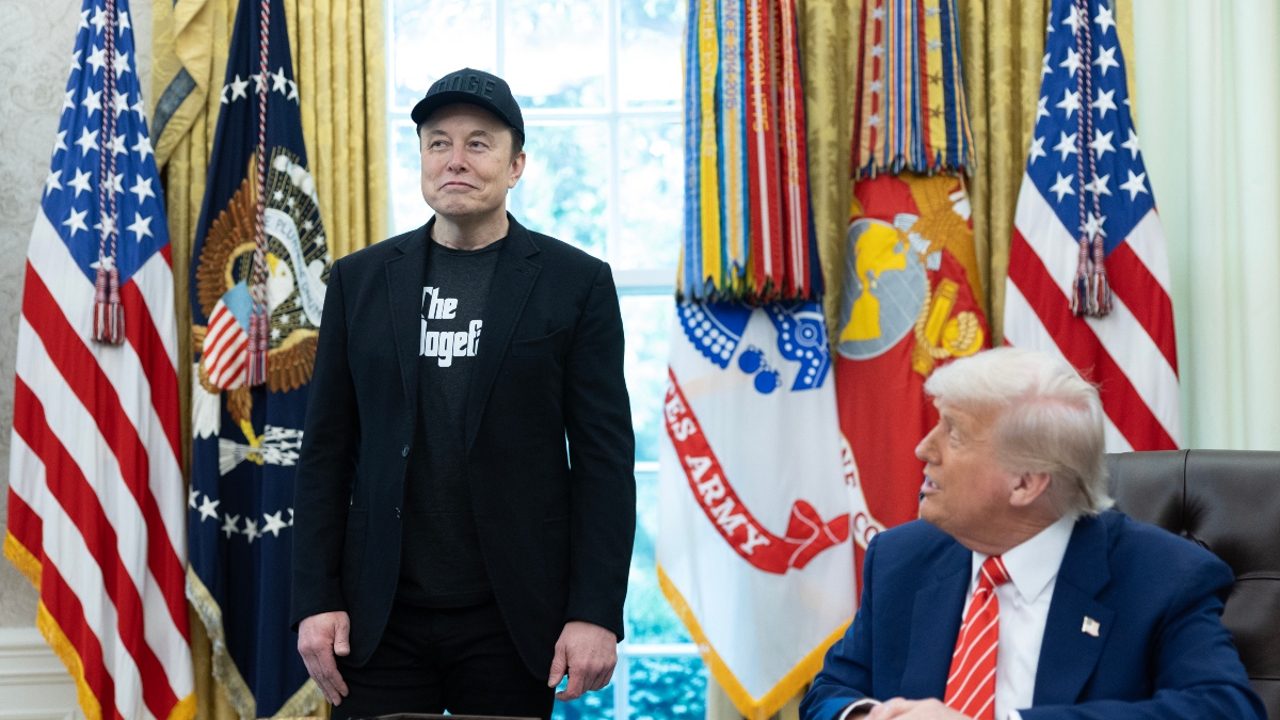 Trump tilda a Musk de «falso e ingrato» y afirma estar «muy decepcionado» con él tras sus críticas a su plan fiscal