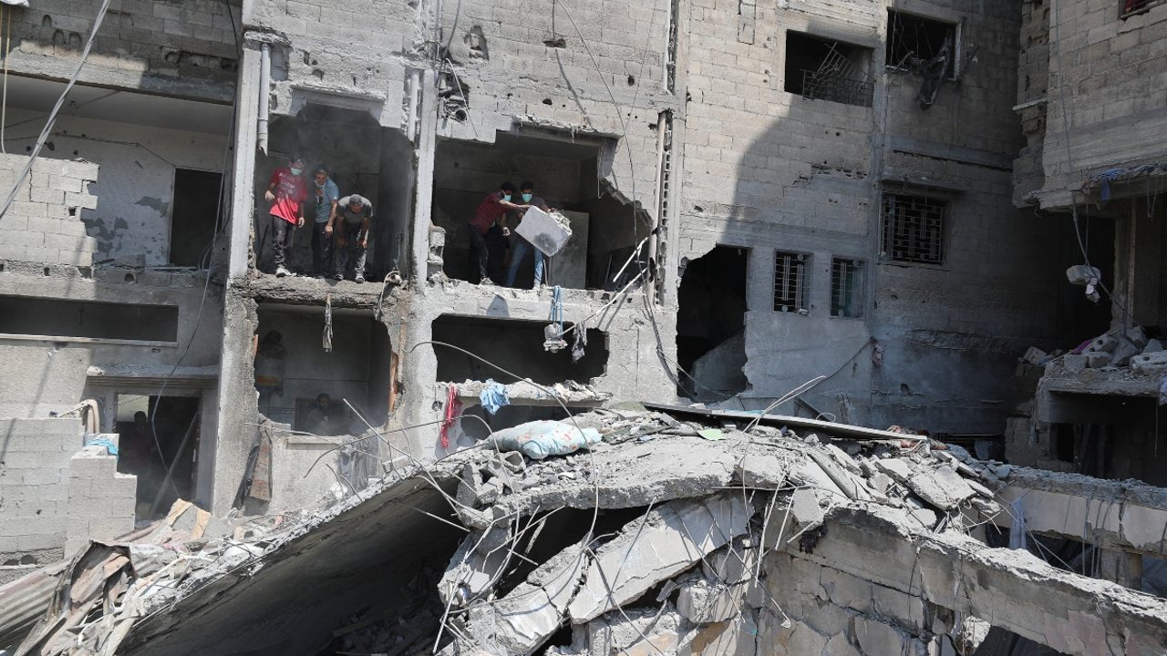Israel mata al menos a ocho personas, incluyendo a cuatro niños, en un ataque contra el edificio de Médicos del Mundo en Gaza