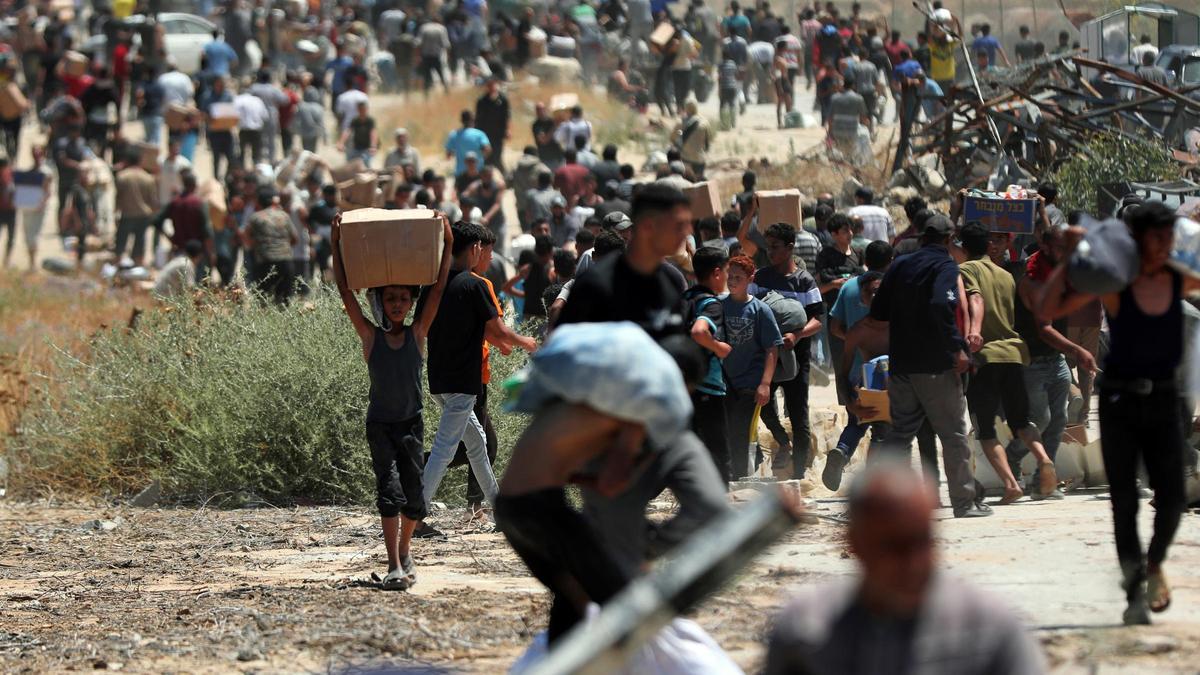 Israel arma en Gaza a milicias del Estado Islámico sospechosas de robar la ayuda humanitaria