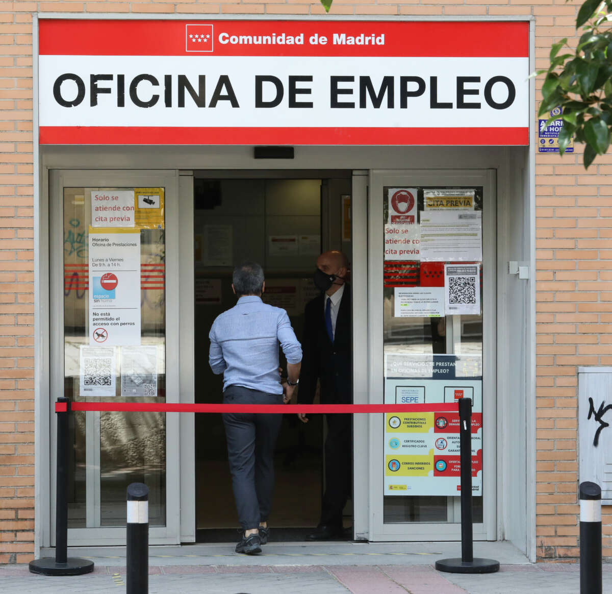 Funcionarios.