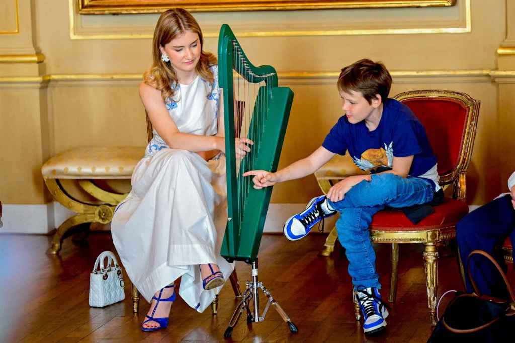 Princesa Elisabeth con su vestido de Zara de la temporada 2023