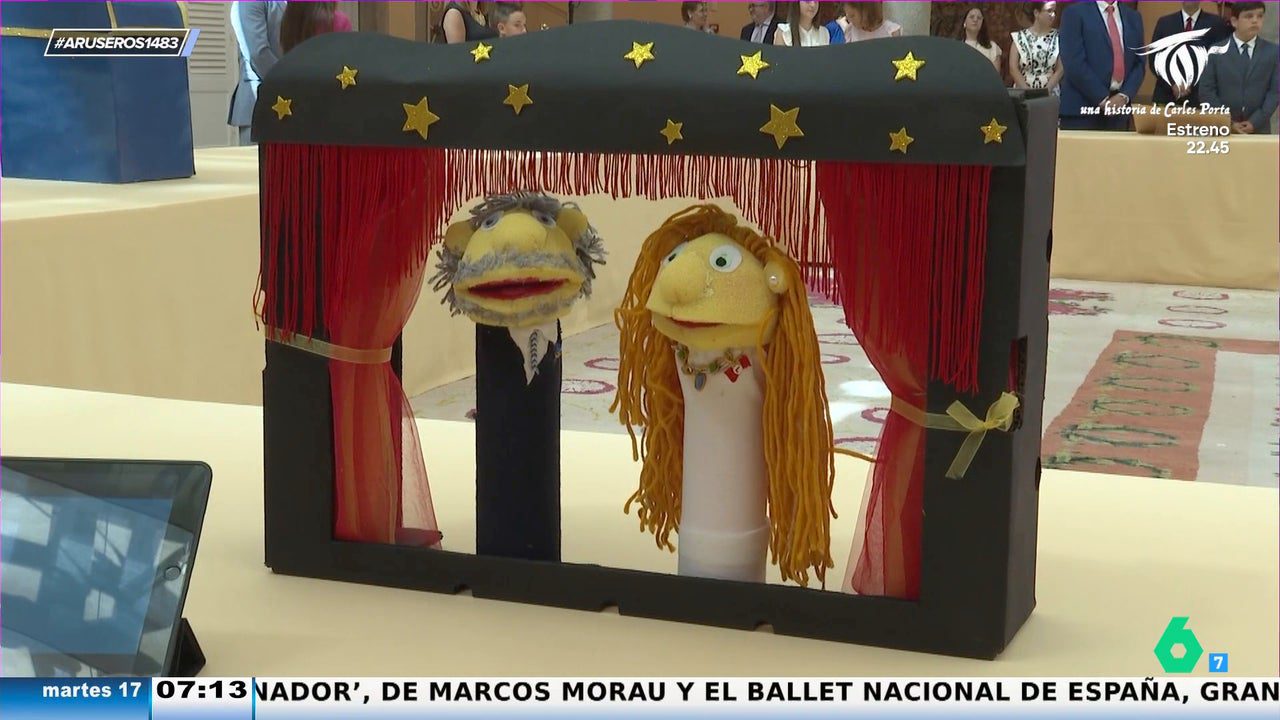 Alfonso Arús juzga los proyectos ganadores del concurso infantil ‘¿Qué es un rey para ti?’