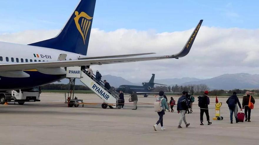 VUELOS RYANAIR | Las multas de Ryanair a los pasajeros: hasta 500 euros
