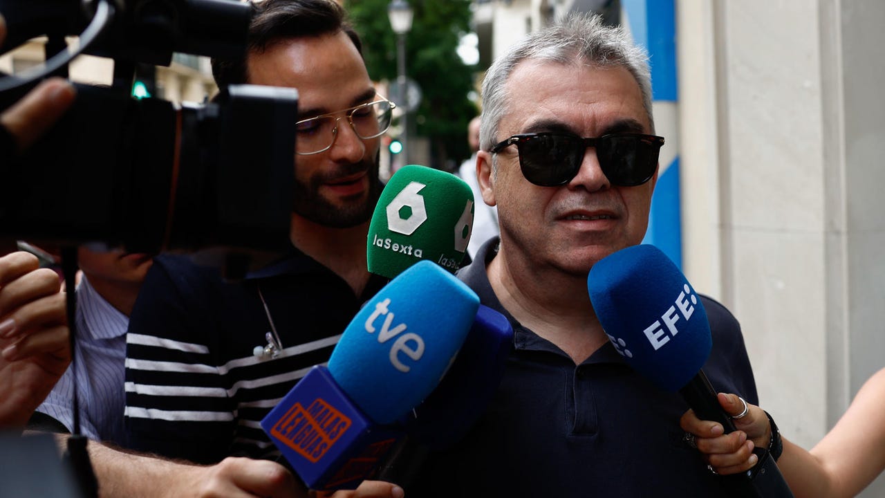 Cerdán defenderá ante el Supremo que no se reconoce en los audios de Koldo en una declaración medida al milímetro