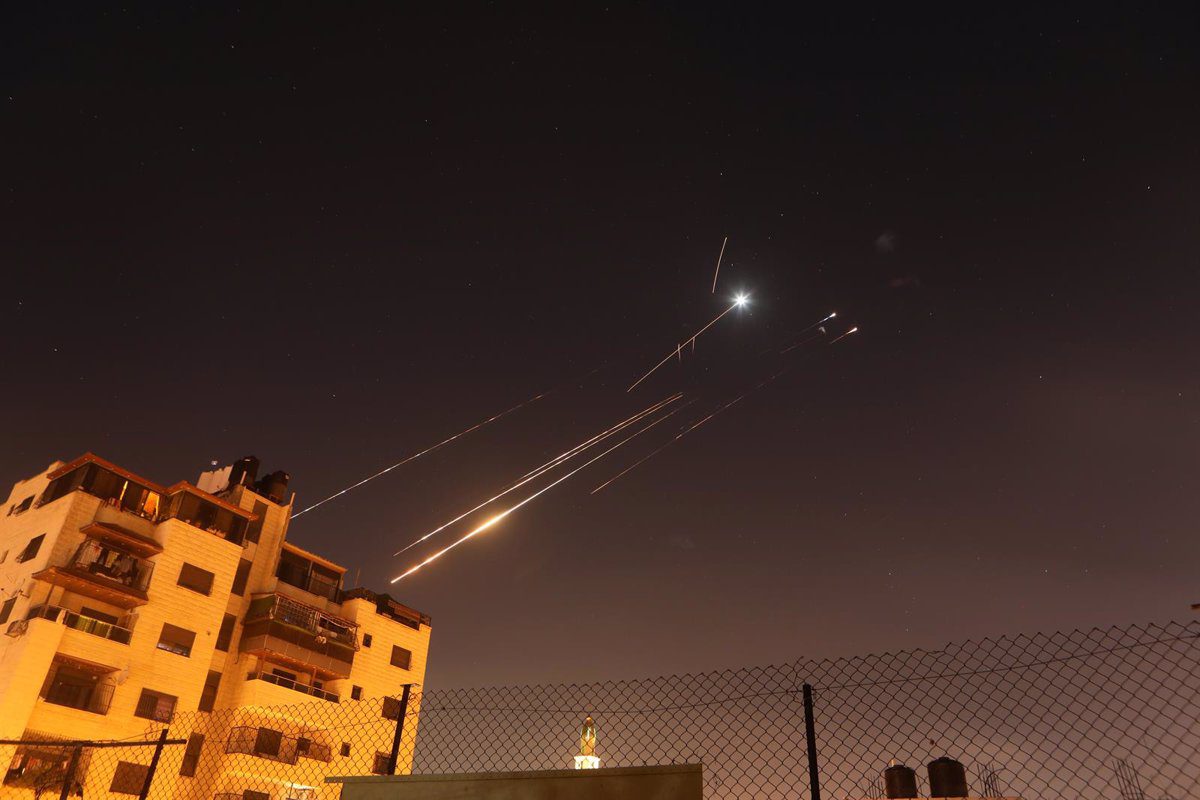 Irán acusa a Israel de «lanzar una guerra cibernética» en el quinto día consecutivo de bombardeos cruzados