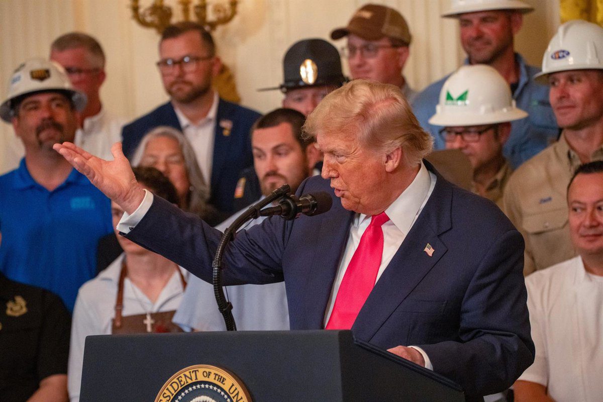 Trump avisa a Irán de que volverá a bombardear el país si reactivan su programa nuclear