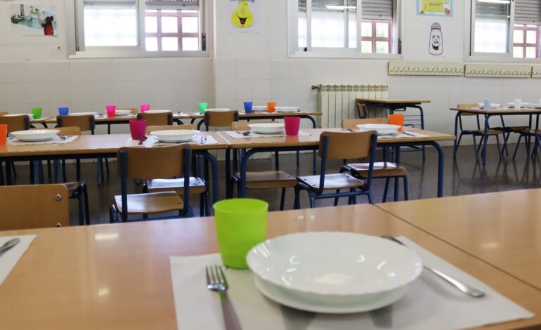 Una intoxicación alimentaria en un comedor escolar de A Cañiza (Pontevedra) deja 50 niños afectados