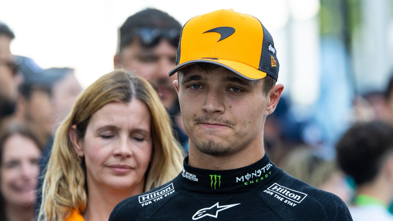 Lando Norris califica su actuación de «ridícula» tras tocar a Piastri en Canadá: «Me arrepiento»